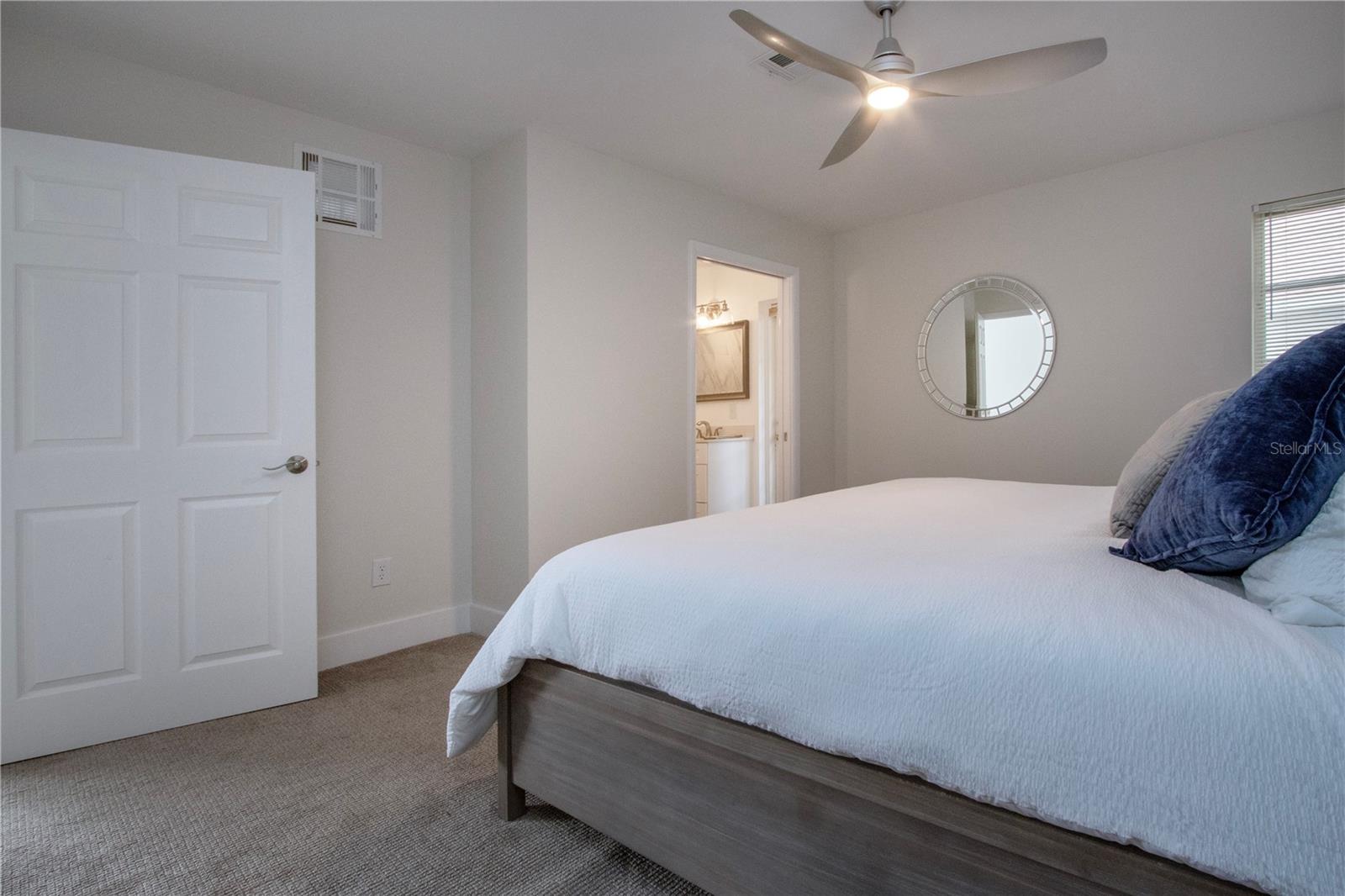 800 EVEREST RD, VENICE, FL, 34293