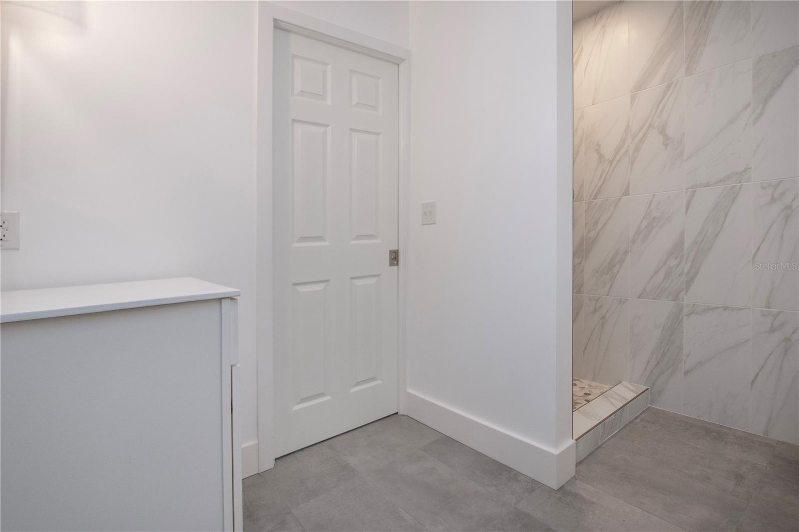 800 EVEREST RD, VENICE, FL, 34293
