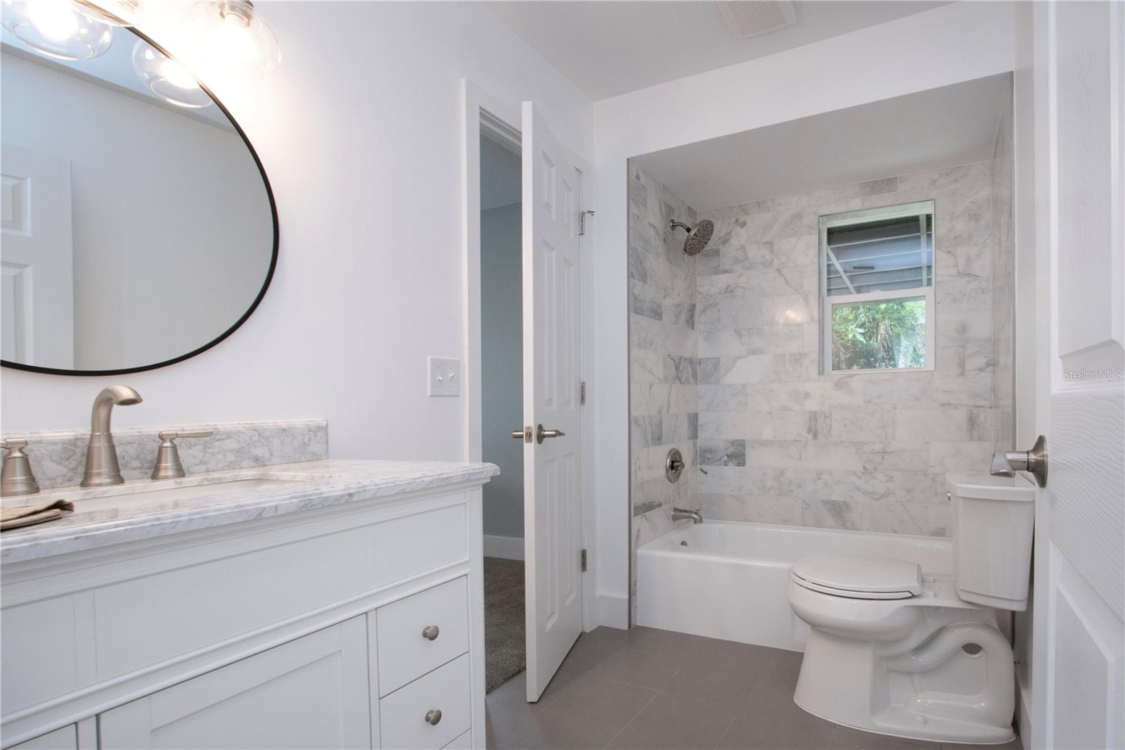 800 EVEREST RD, VENICE, FL, 34293