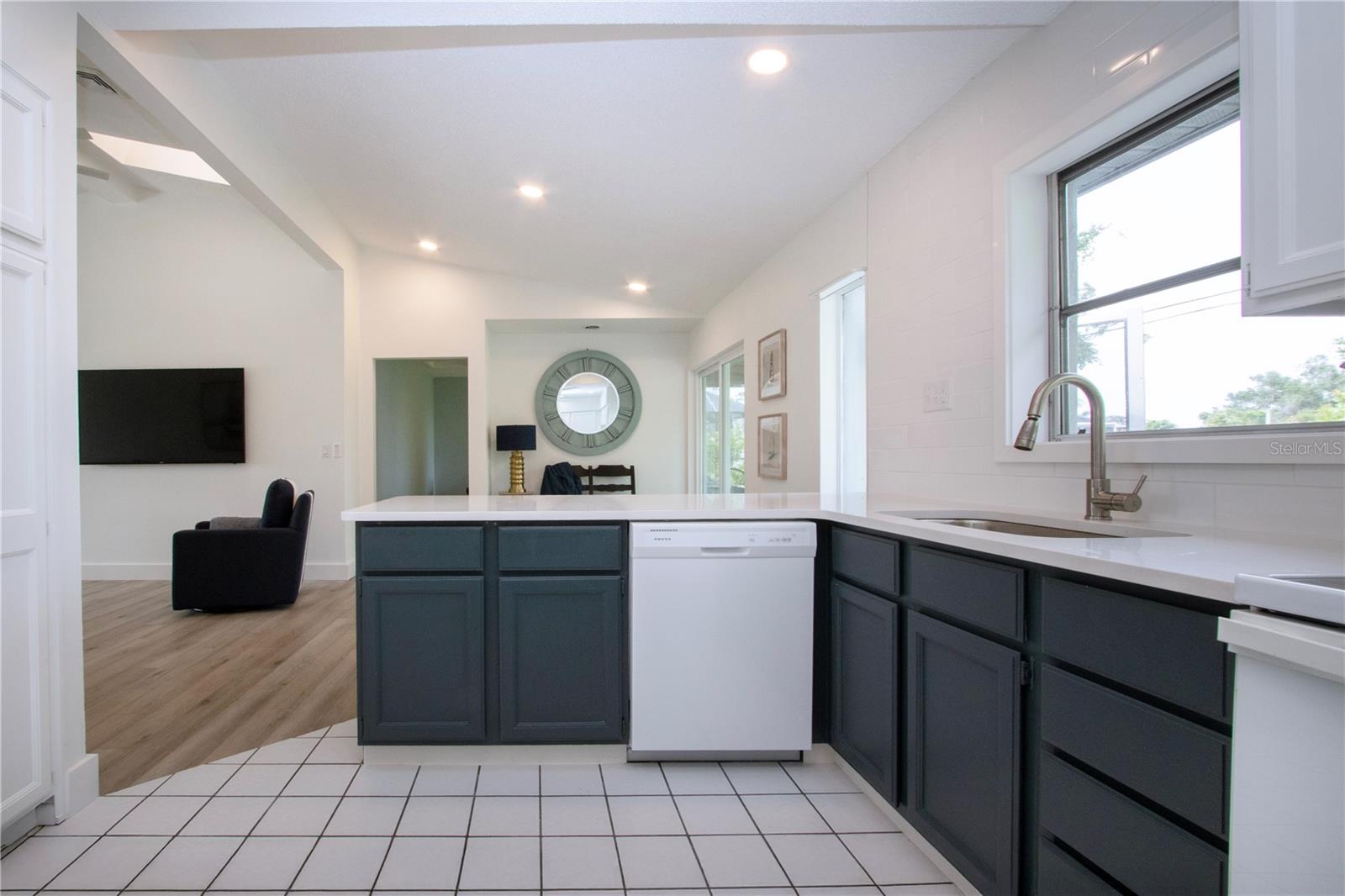 800 EVEREST RD, VENICE, FL, 34293