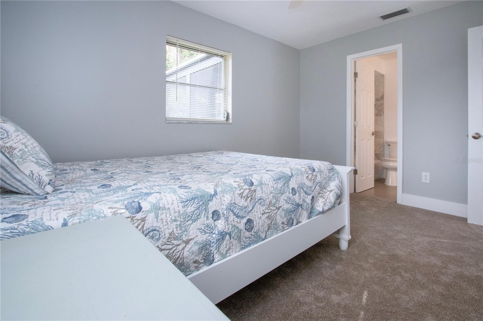 800 EVEREST RD, VENICE, FL, 34293
