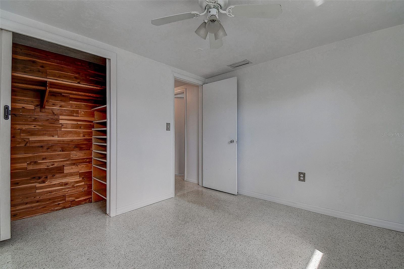 2nd Bedroom