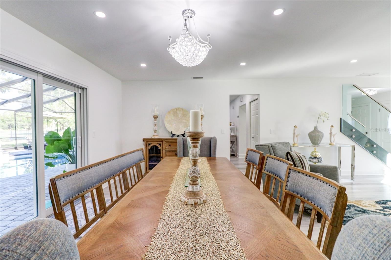 16212 W COURSE DR, TAMPA, FL, 33624