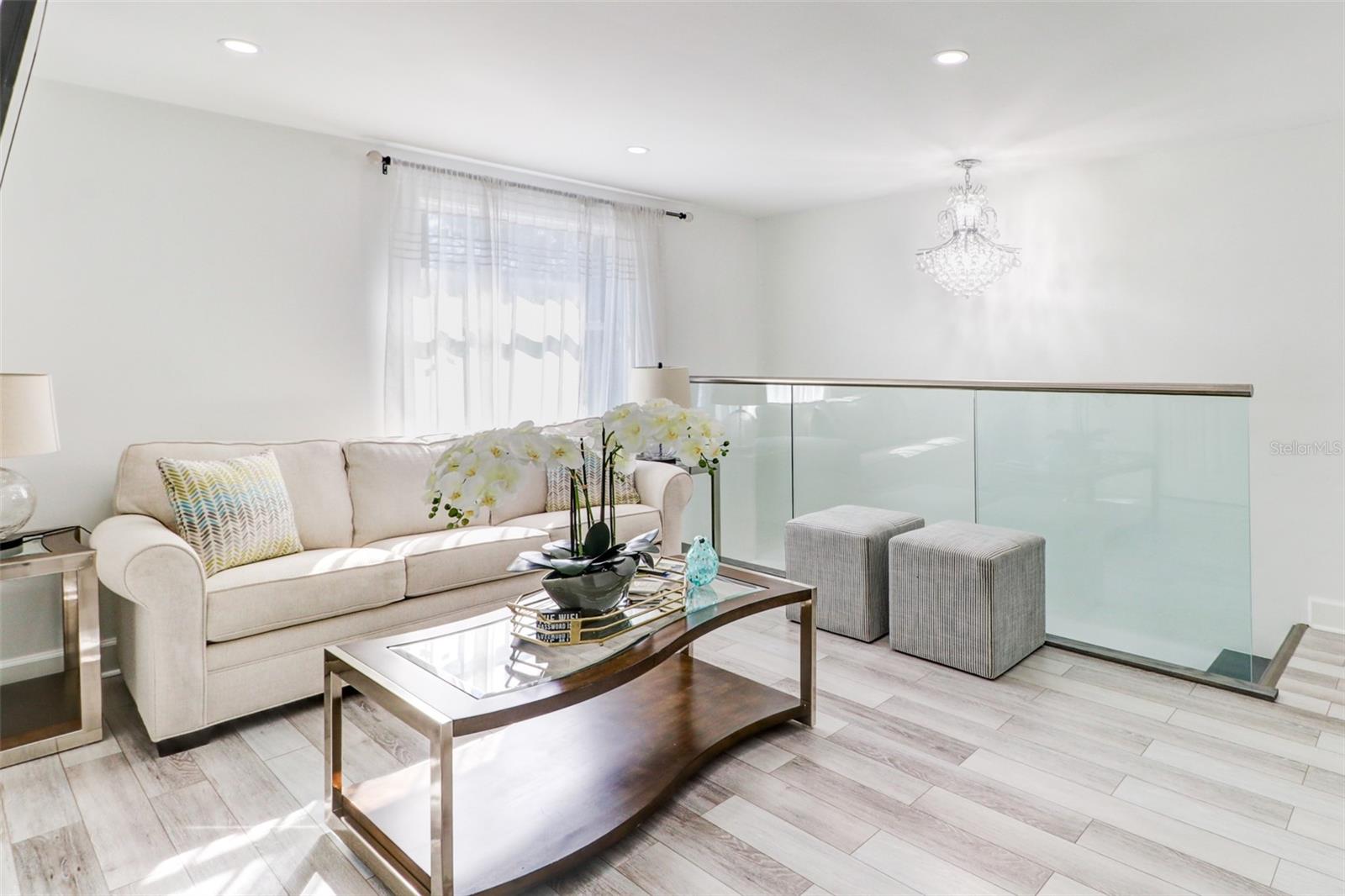 16212 W COURSE DR, TAMPA, FL, 33624