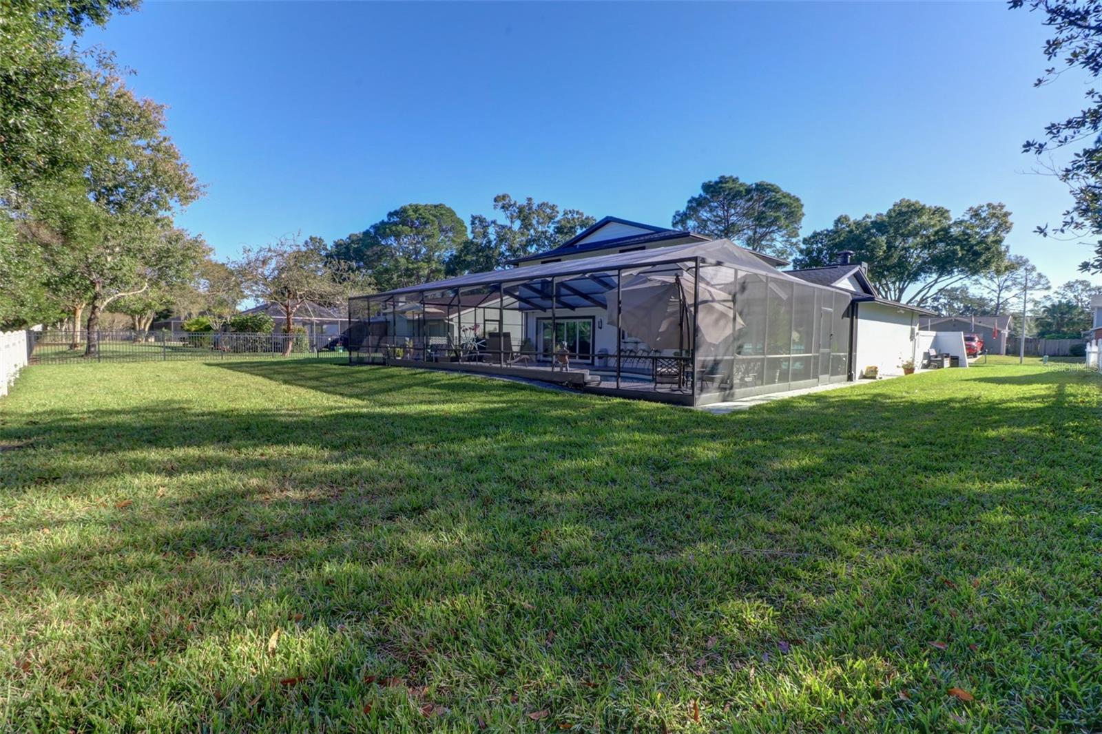 16212 W COURSE DR, TAMPA, FL, 33624