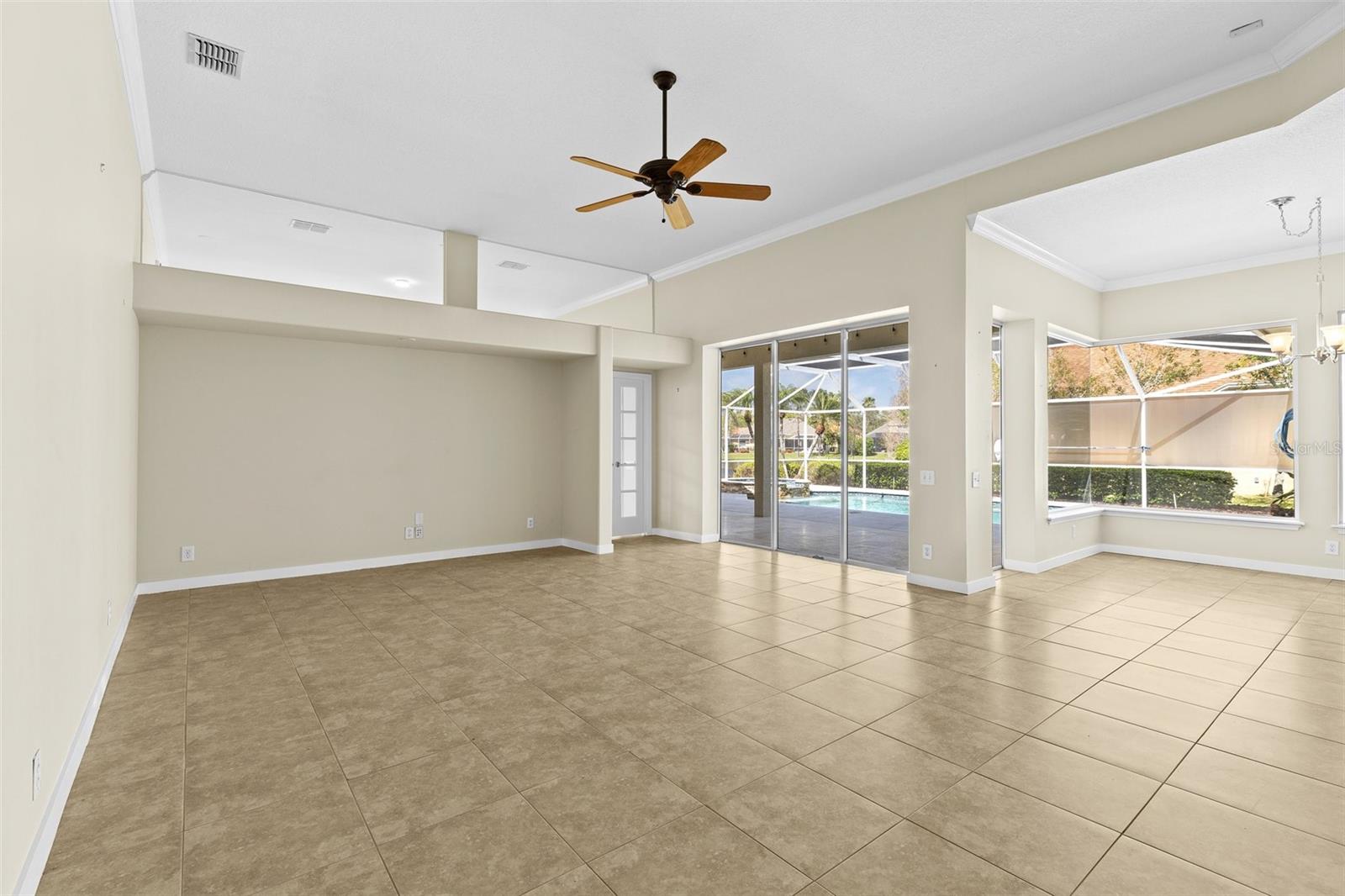 10561 GREENCREST DR, TAMPA, FL, 33626
