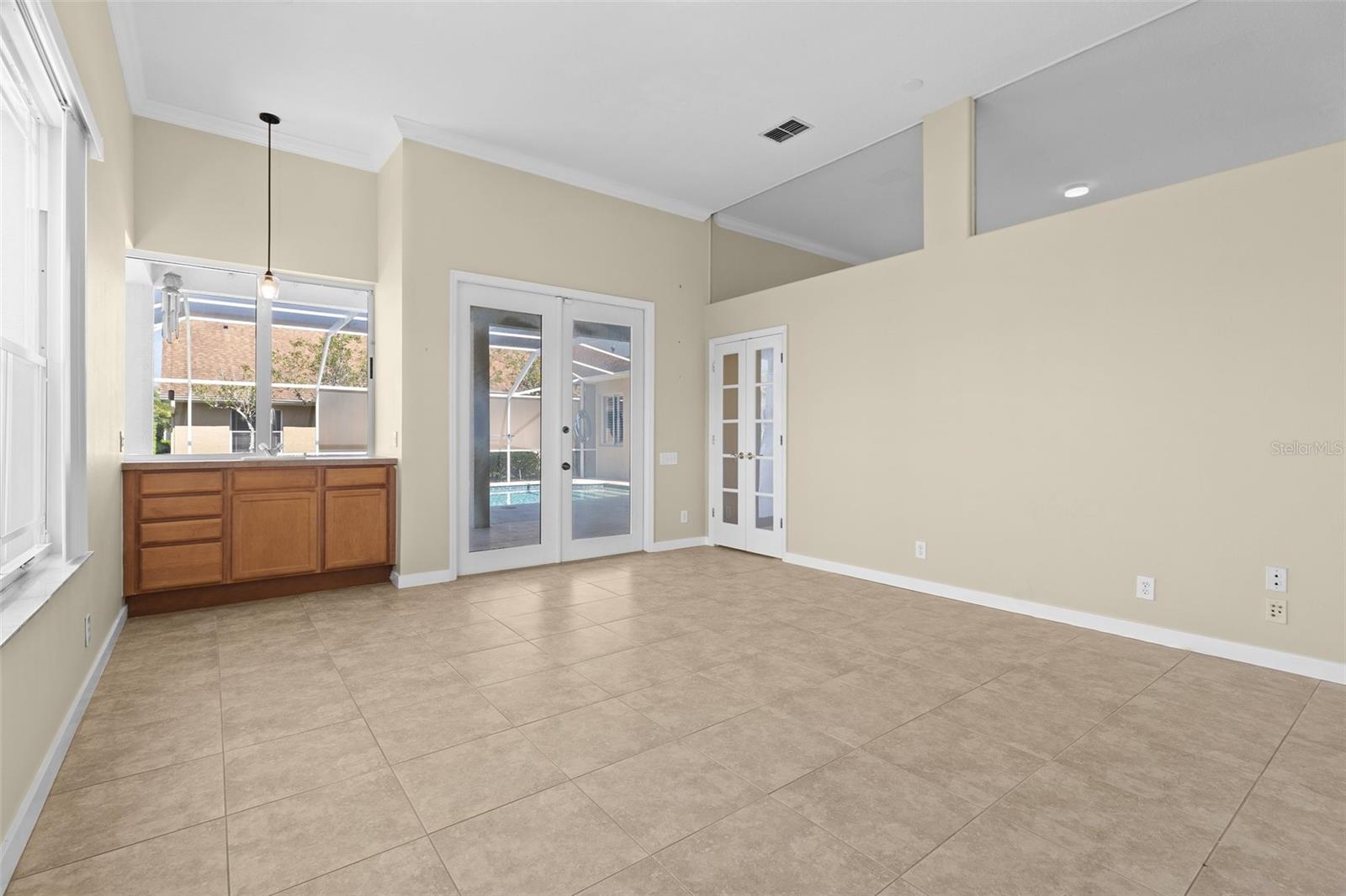 10561 GREENCREST DR, TAMPA, FL, 33626