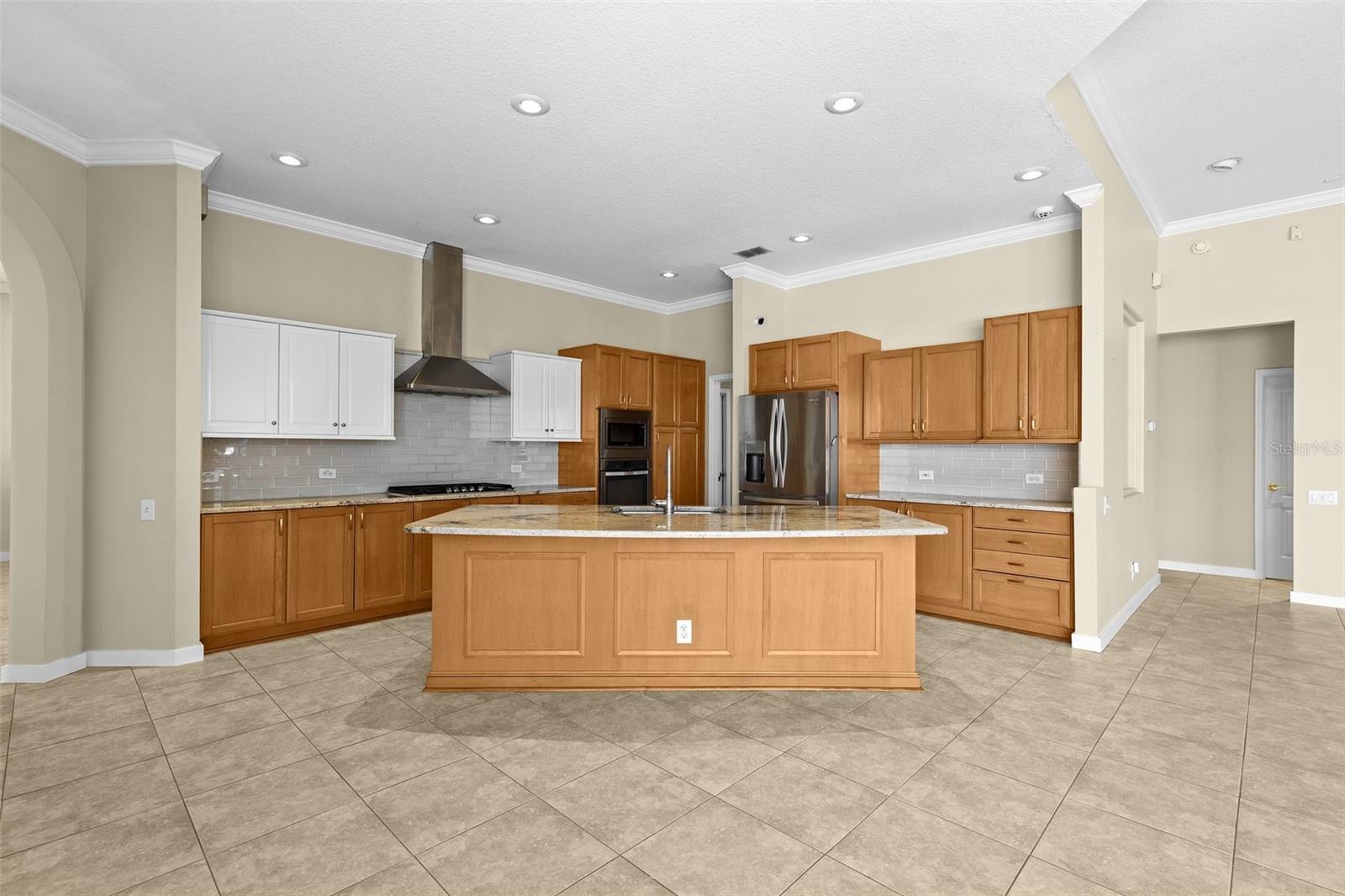 10561 GREENCREST DR, TAMPA, FL, 33626