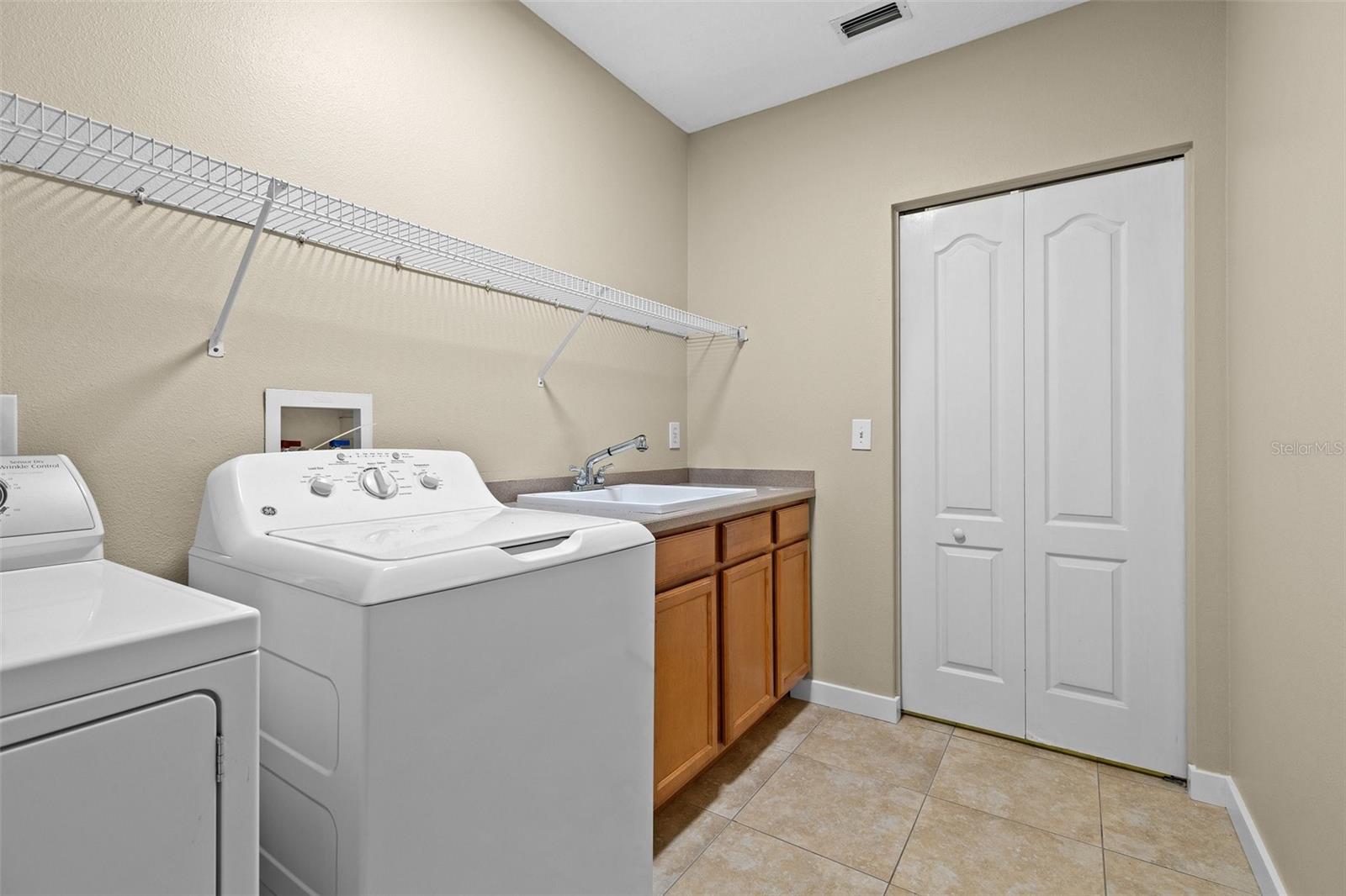 10561 GREENCREST DR, TAMPA, FL, 33626