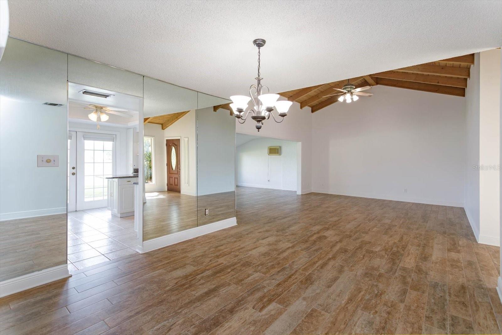 409 OAK HAVEN DR #409, ALTAMONTE SPRINGS, FL, 32701