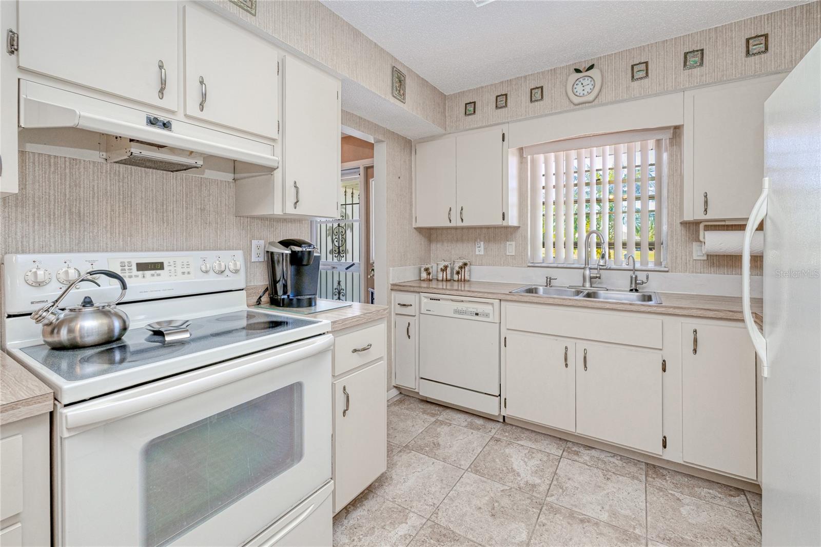 26058 DEEP CREEK BLVD, PUNTA GORDA, FL, 33983