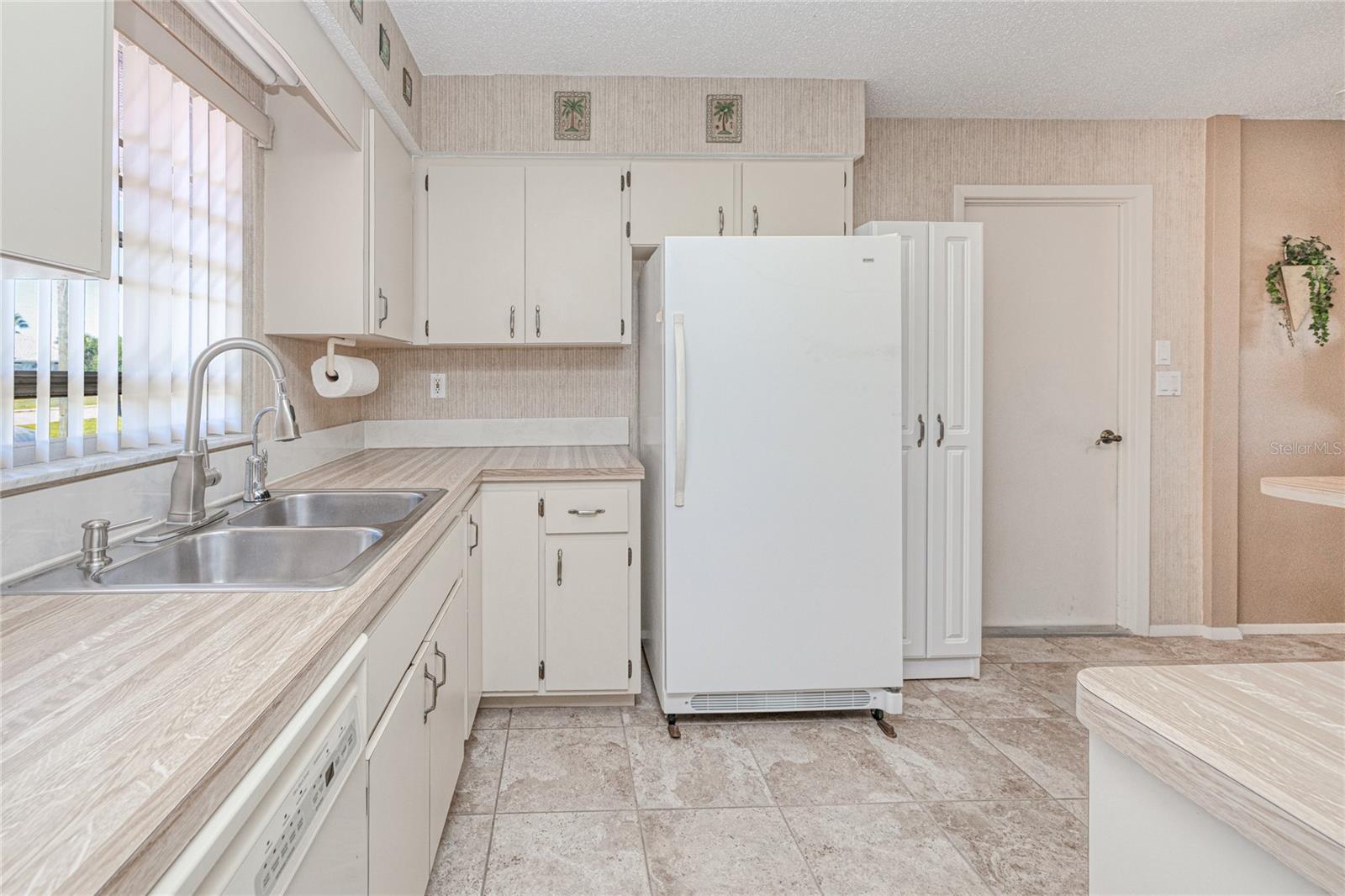 26058 DEEP CREEK BLVD, PUNTA GORDA, FL, 33983
