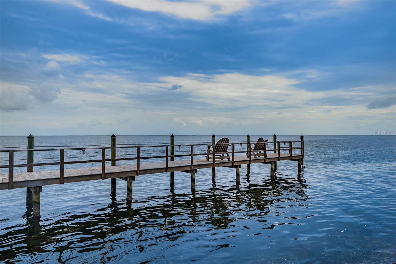 5196 BEACH DR SE #B, ST PETERSBURG, FL, 33705