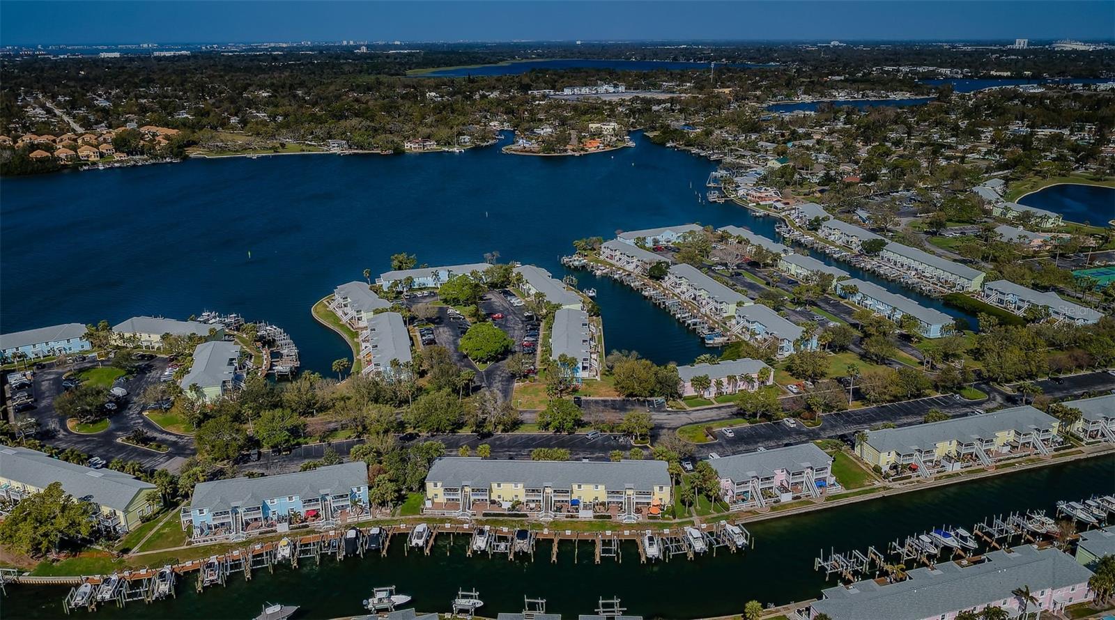 5196 BEACH DR SE #B, ST PETERSBURG, FL, 33705
