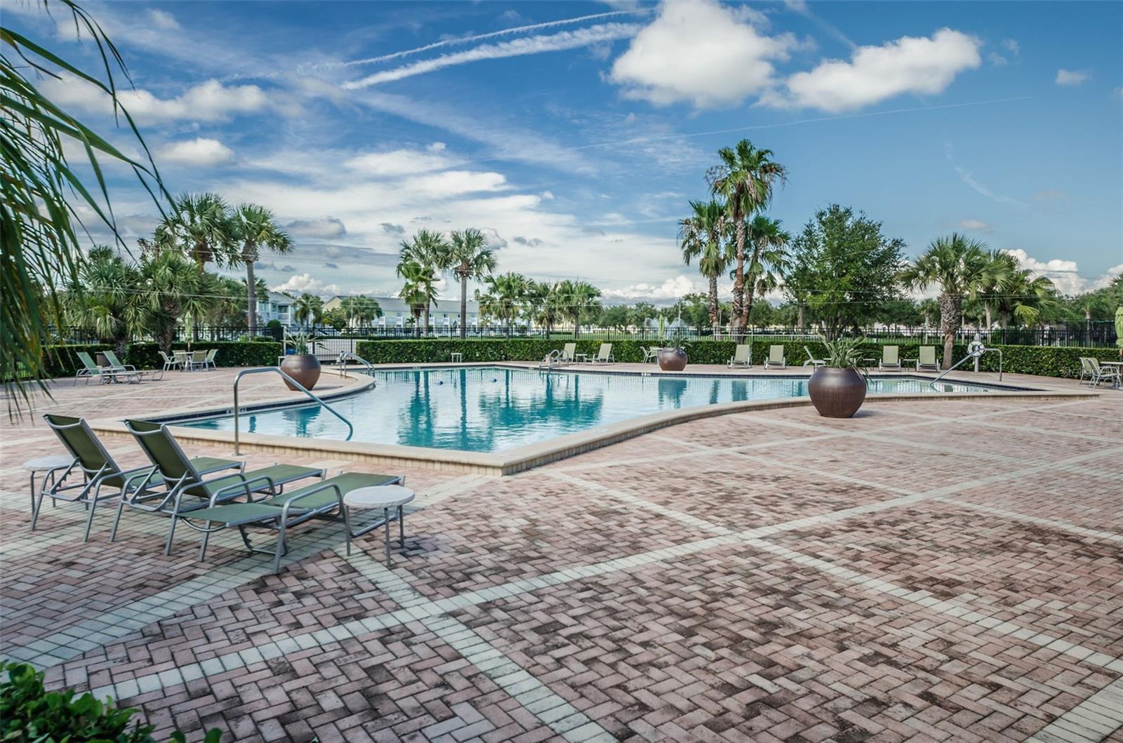 5196 BEACH DR SE #B, ST PETERSBURG, FL, 33705