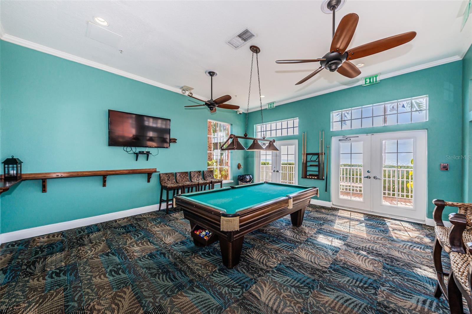 5196 BEACH DR SE #B, ST PETERSBURG, FL, 33705