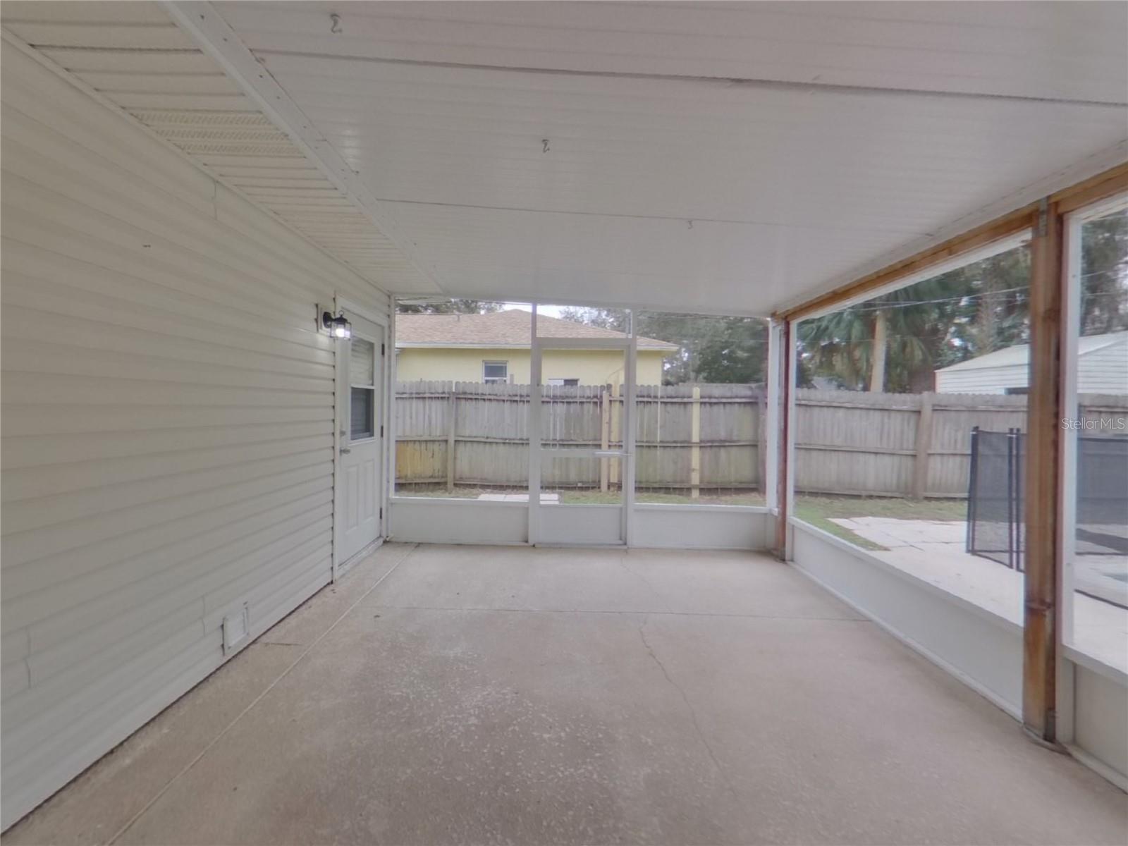 1522 PINE TREE DR, EDGEWATER, FL, 32132