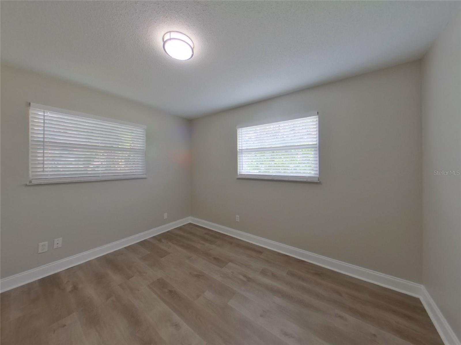 1522 PINE TREE DR, EDGEWATER, FL, 32132