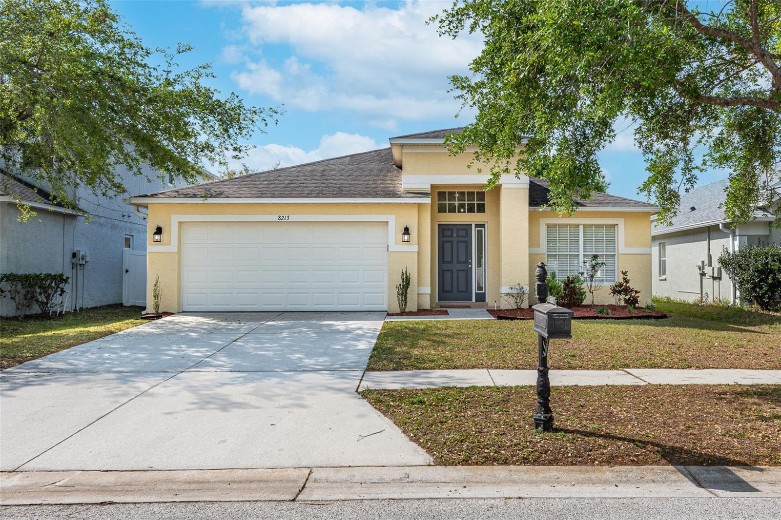 8213 CARRIAGE POINTE DR, GIBSONTON, FL, 33534