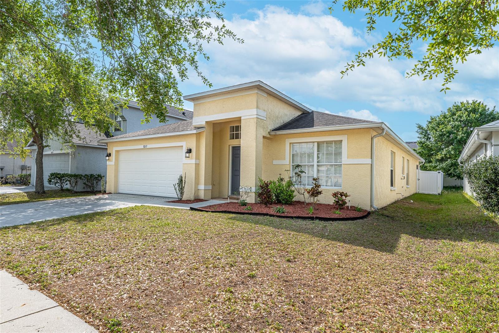 8213 CARRIAGE POINTE DR, GIBSONTON, FL, 33534