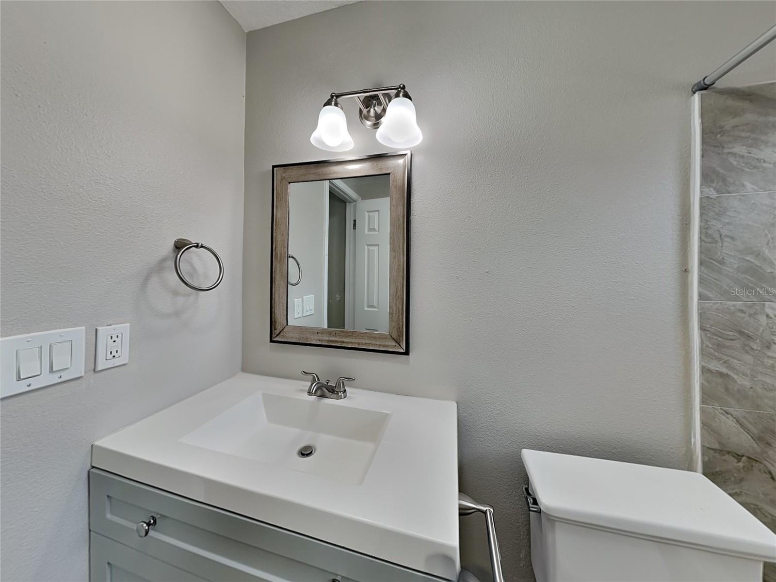 2129 WILLOW OAK DR, EDGEWATER, FL, 32141