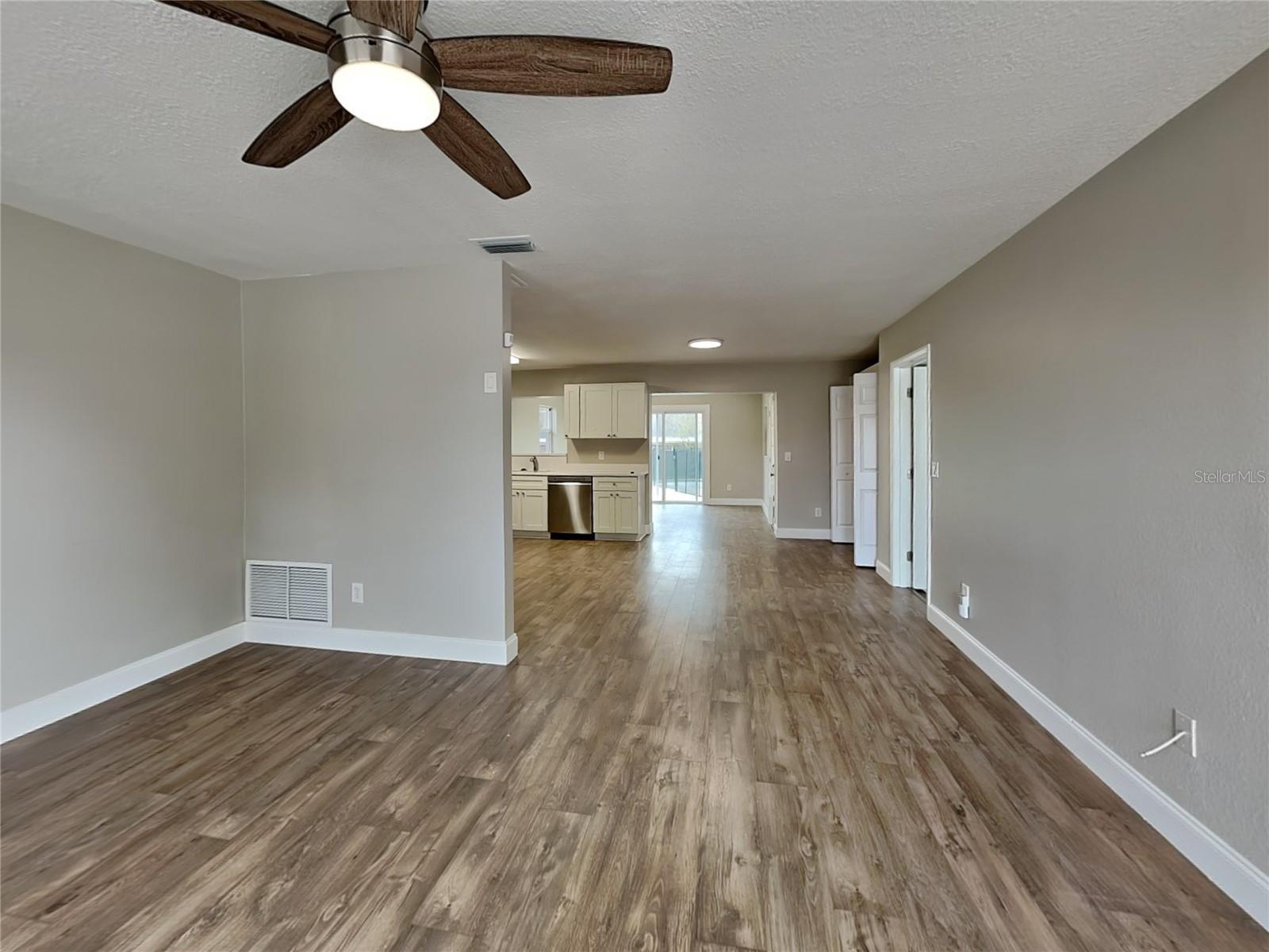 2129 WILLOW OAK DR, EDGEWATER, FL, 32141