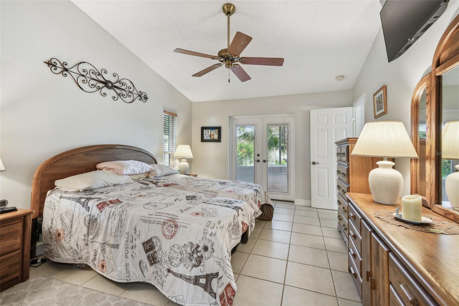 1585 VIRGINIA AVE, PALM HARBOR, FL, 34683