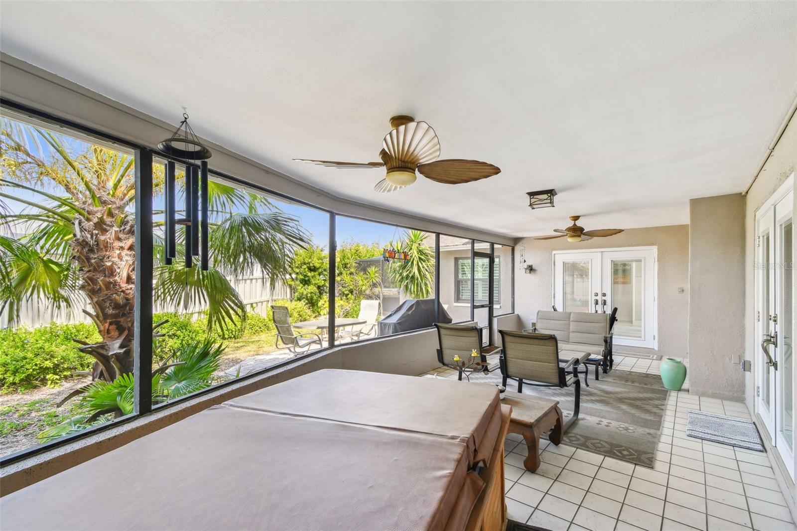 1585 VIRGINIA AVE, PALM HARBOR, FL, 34683