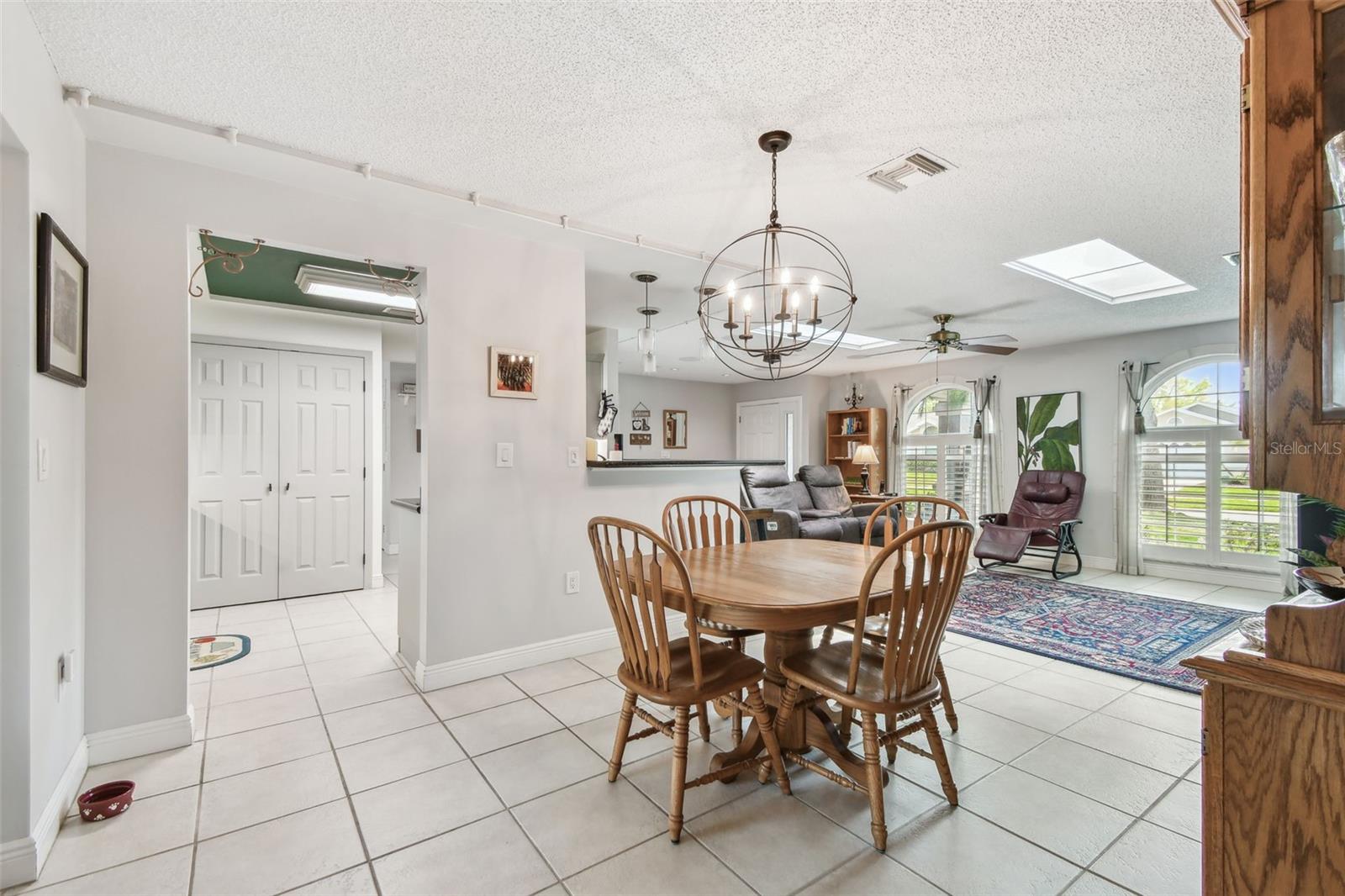 1585 VIRGINIA AVE, PALM HARBOR, FL, 34683