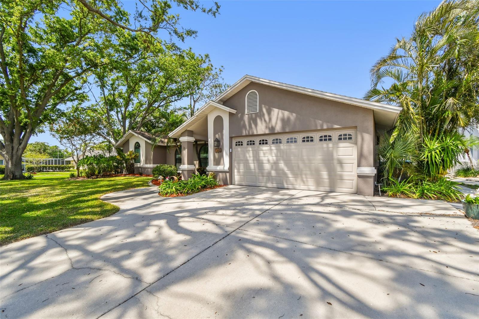 1585 VIRGINIA AVE, PALM HARBOR, FL, 34683