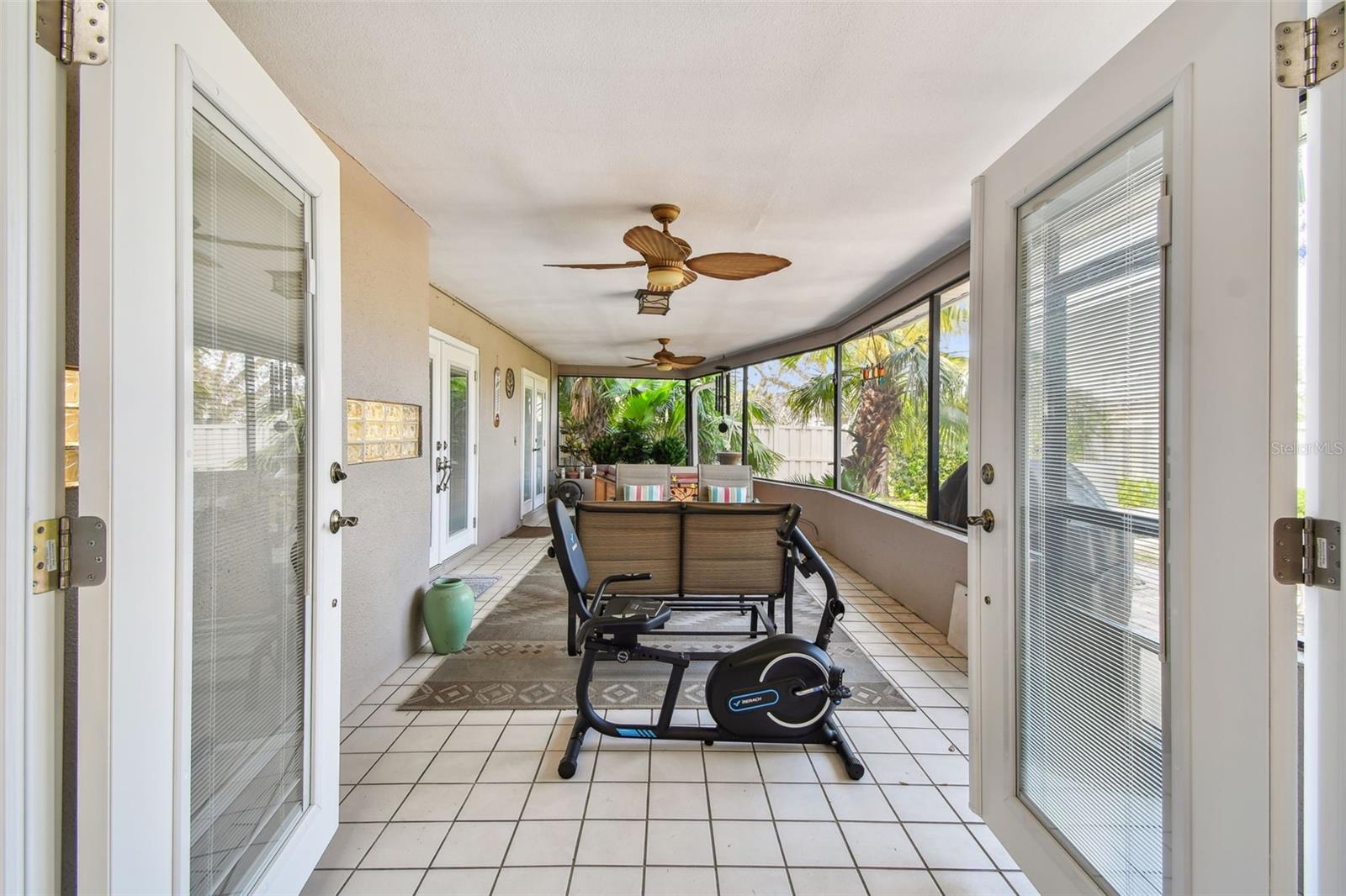 1585 VIRGINIA AVE, PALM HARBOR, FL, 34683
