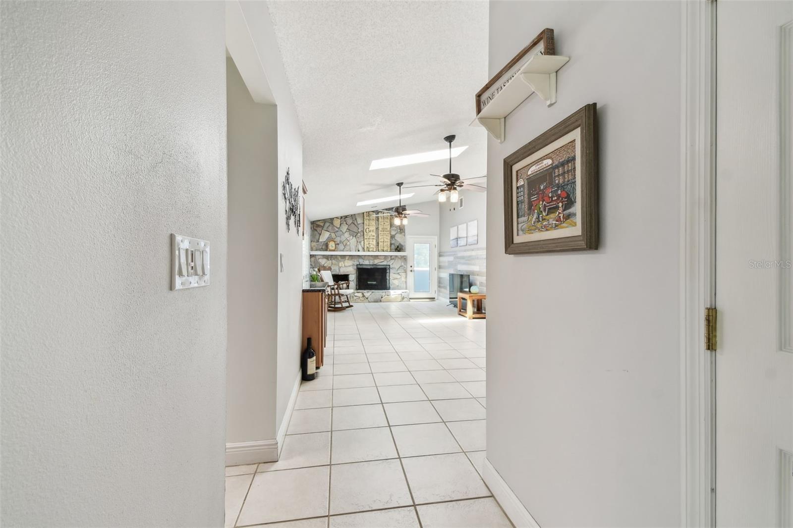 1585 VIRGINIA AVE, PALM HARBOR, FL, 34683