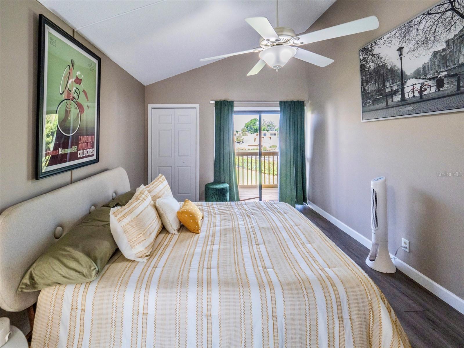 1051 S HIGHLAND ST #7E, MOUNT DORA, FL, 32757