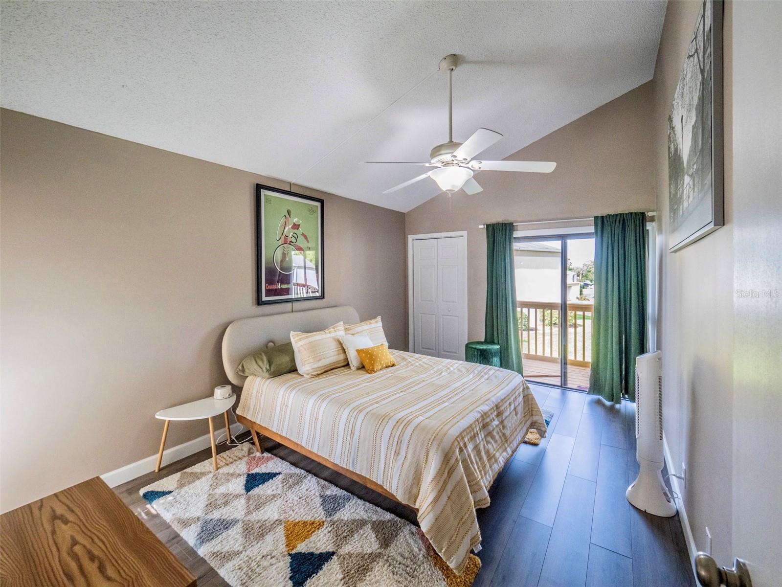 1051 S HIGHLAND ST #7E, MOUNT DORA, FL, 32757
