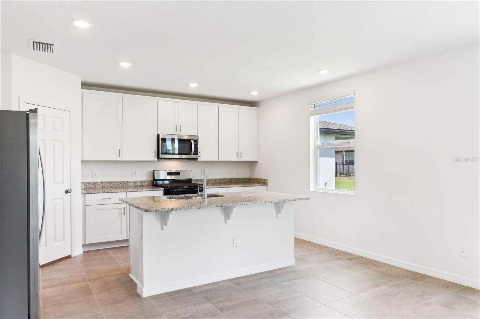 2933 WILD OLIVE DR, ST CLOUD, FL, 34772
