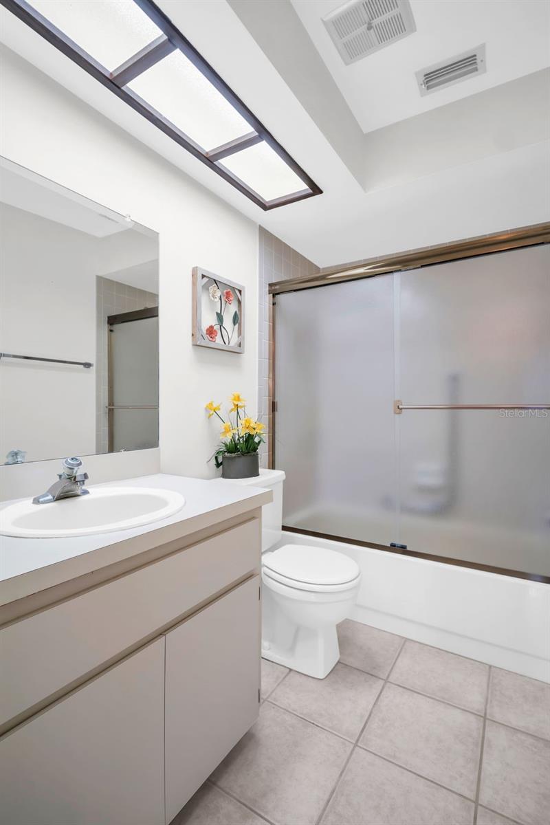 3479 MACLAREN DR, PALM HARBOR, FL, 34684