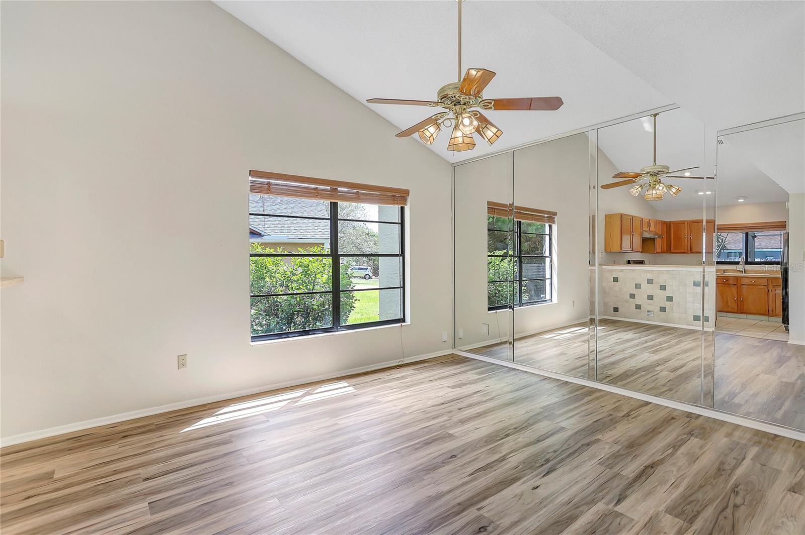 1072 WEAVER DR, OVIEDO, FL, 32765