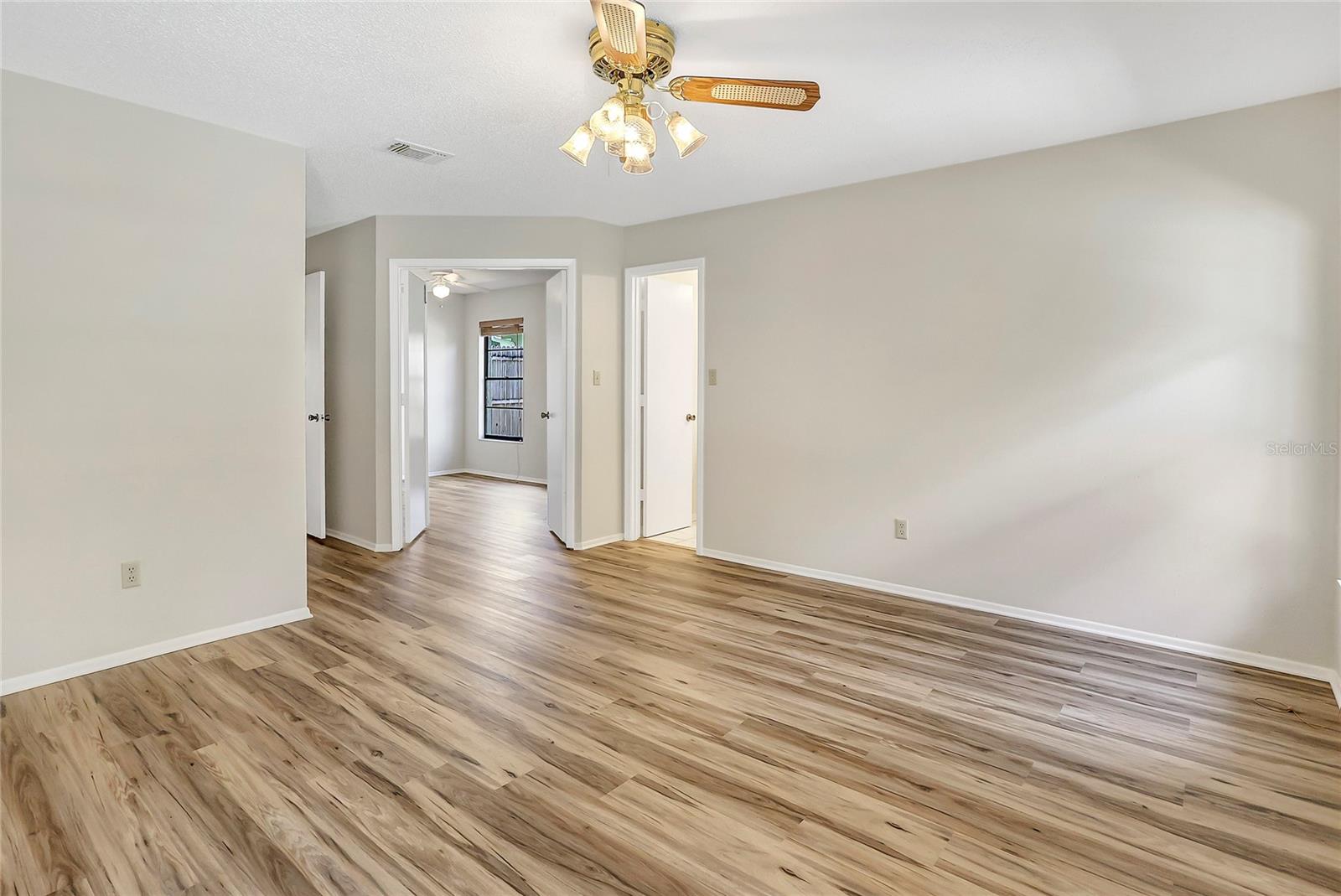 1072 WEAVER DR, OVIEDO, FL, 32765