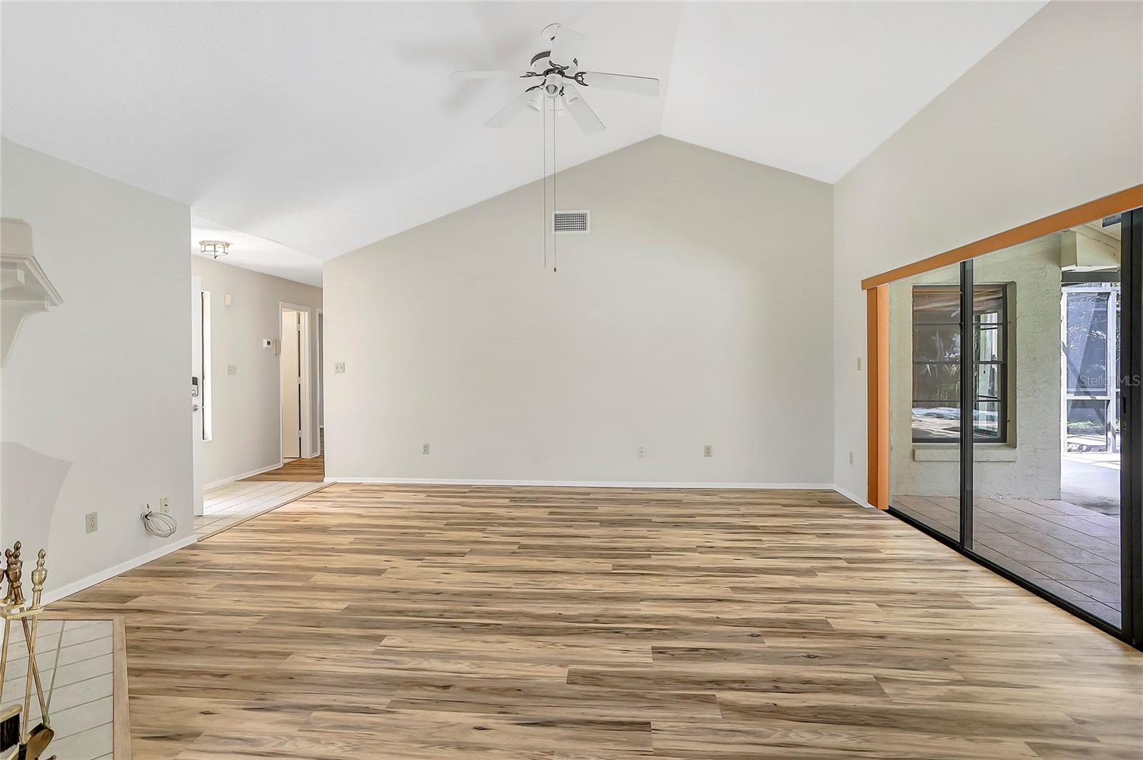 1072 WEAVER DR, OVIEDO, FL, 32765