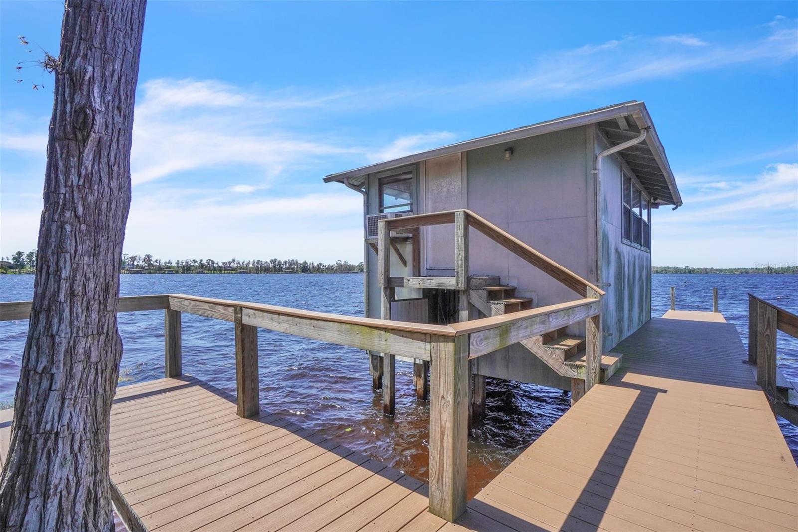 18951 LAKE PICKETT RD, ORLANDO, FL, 32820