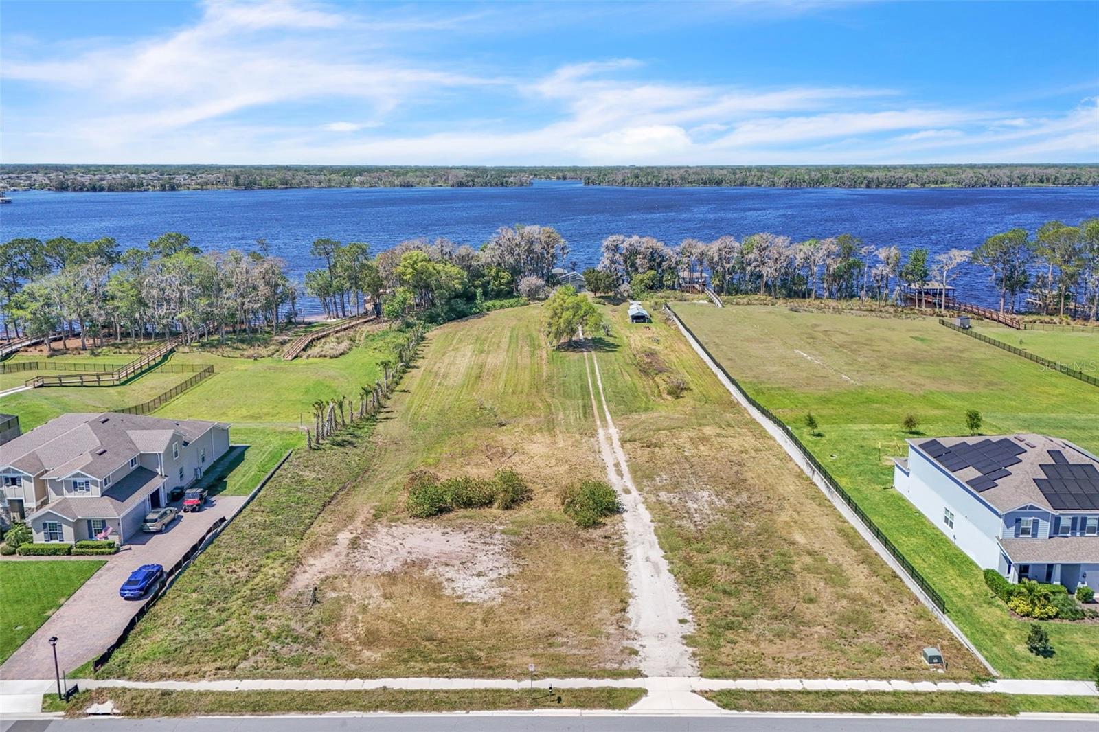18951 LAKE PICKETT RD, ORLANDO, FL, 32820