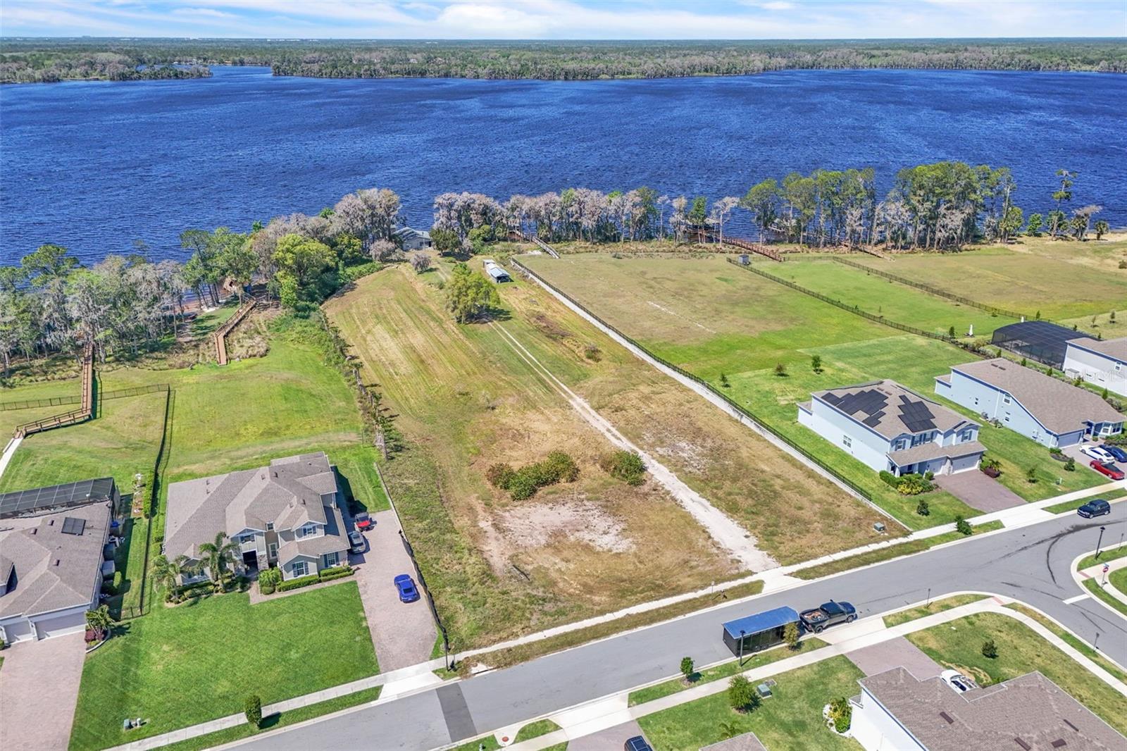 18951 LAKE PICKETT RD, ORLANDO, FL, 32820