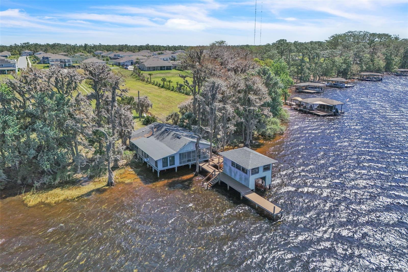 18951 LAKE PICKETT RD, ORLANDO, FL, 32820