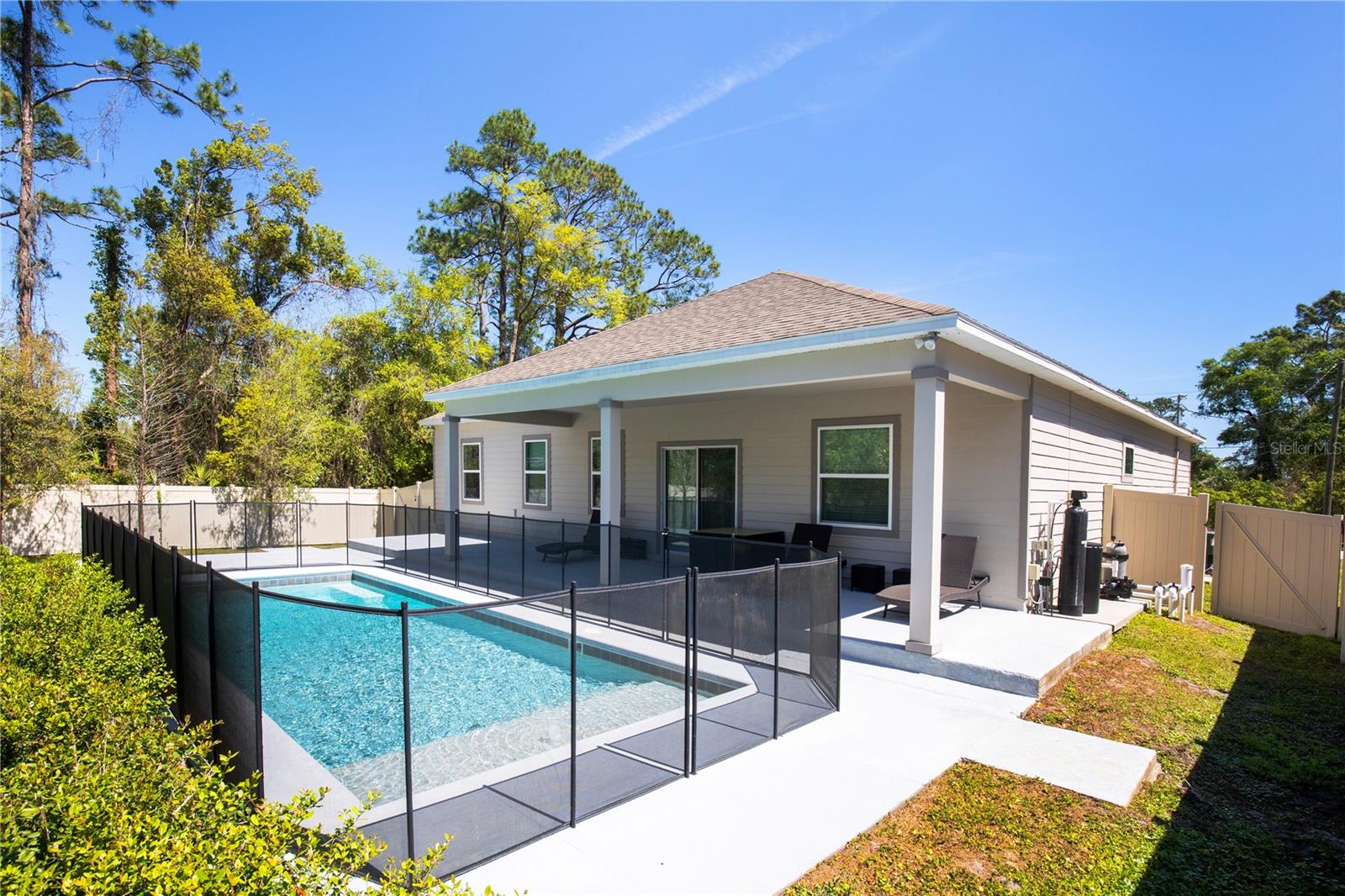 2050 1ST AVE, DELAND, FL, 32724