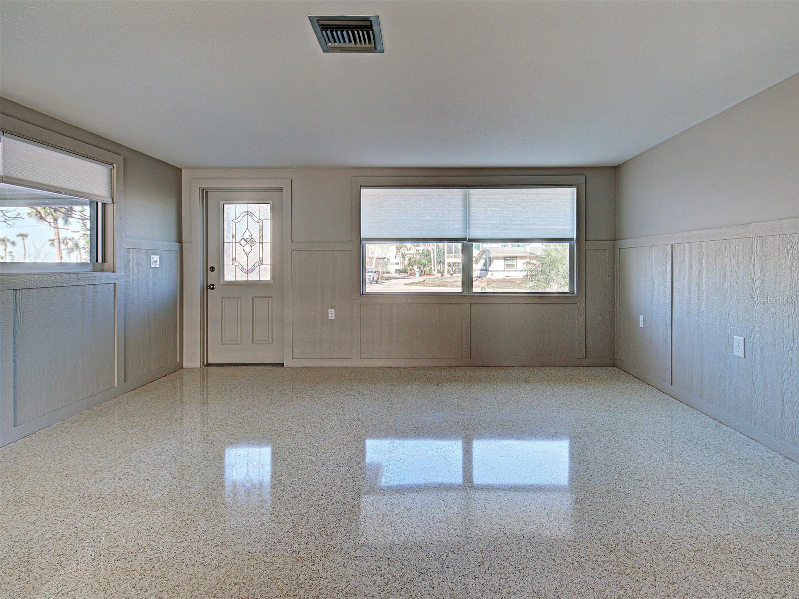 315 S MANGO ST, ENGLEWOOD, FL, 34223