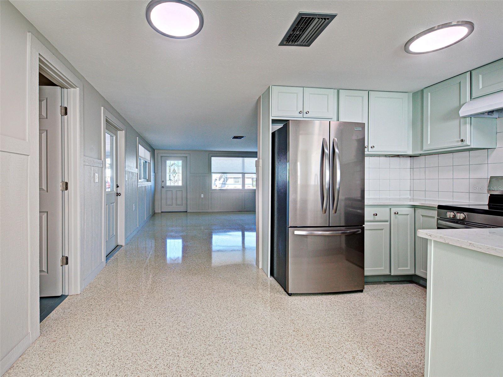 315 S MANGO ST, ENGLEWOOD, FL, 34223