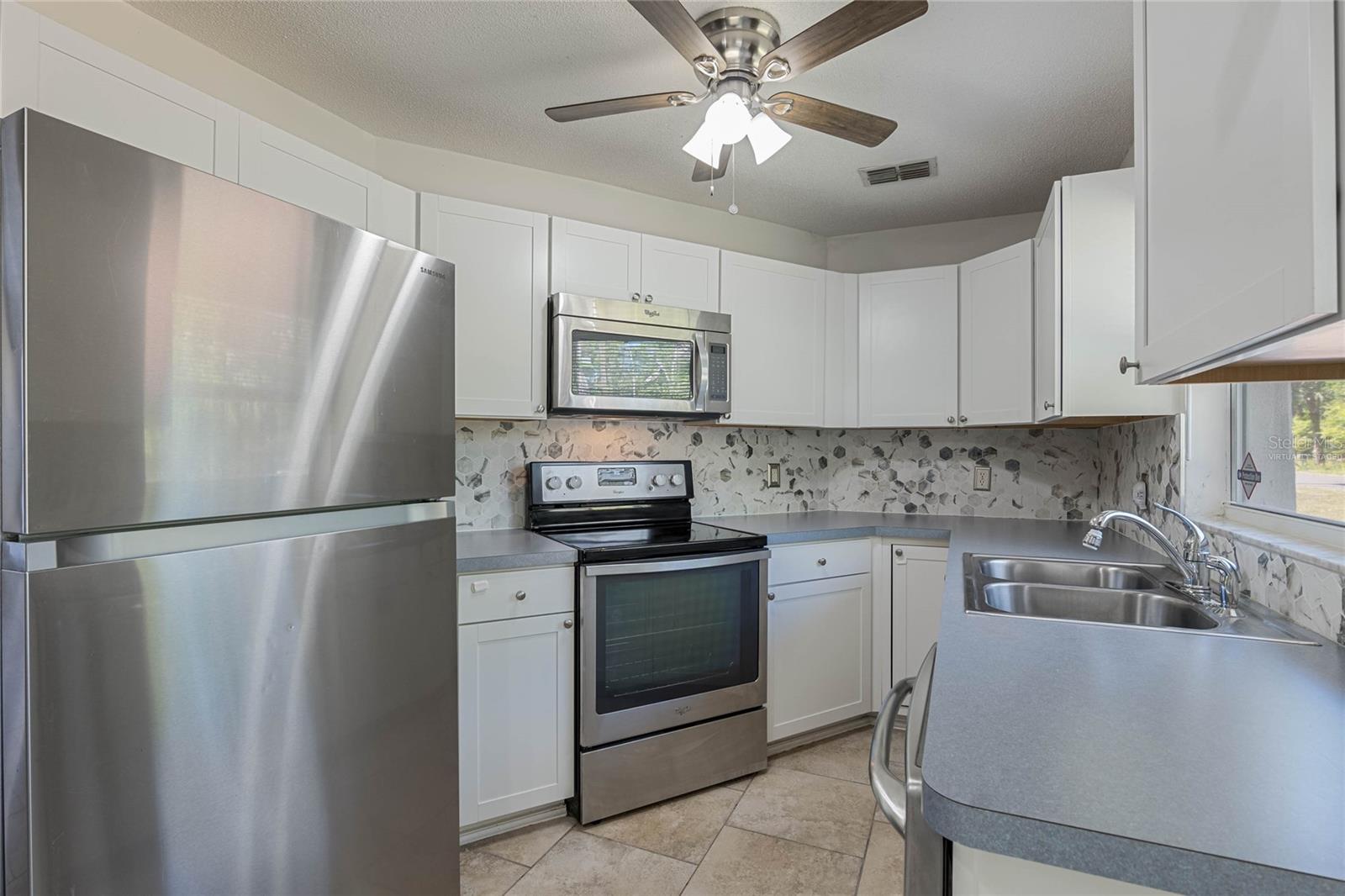 1101 S THOMPSON AVE, DELAND, FL, 32720