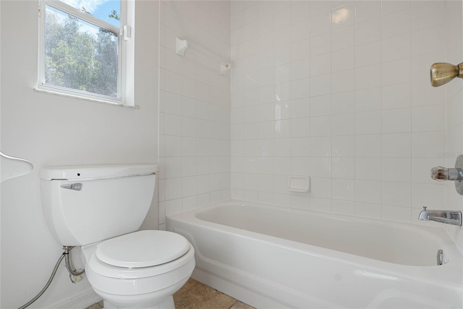 1101 S THOMPSON AVE, DELAND, FL, 32720