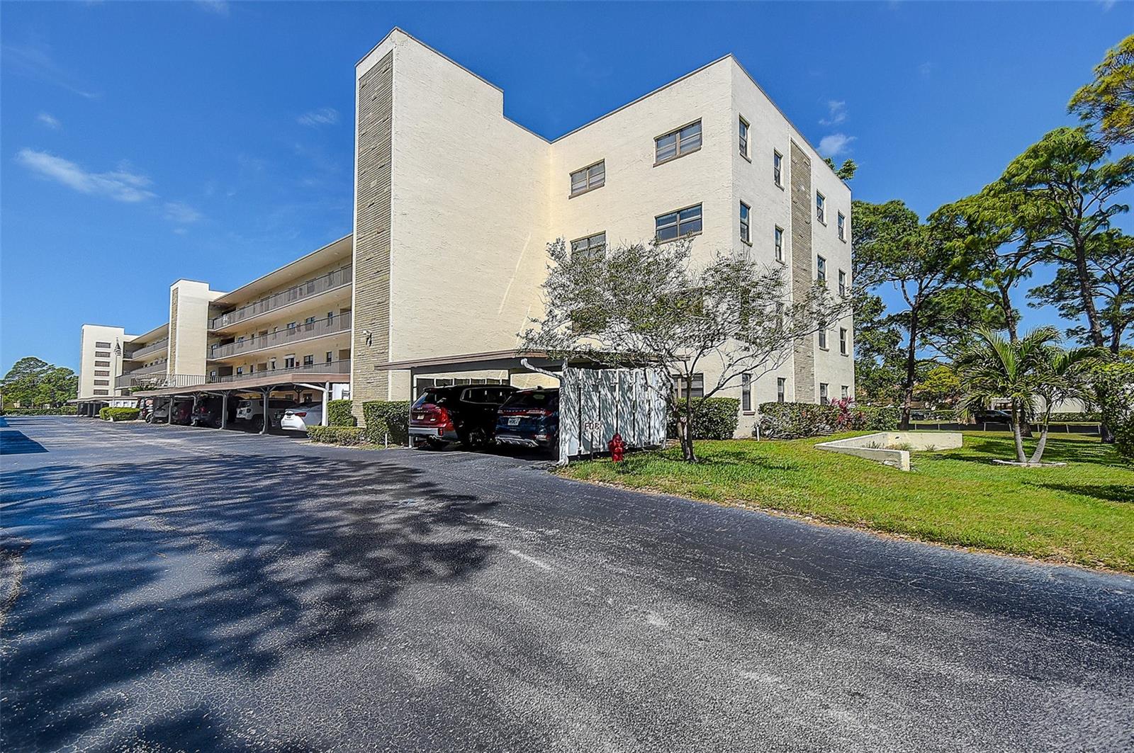 5920 80TH ST N #107, ST PETERSBURG, FL, 33709