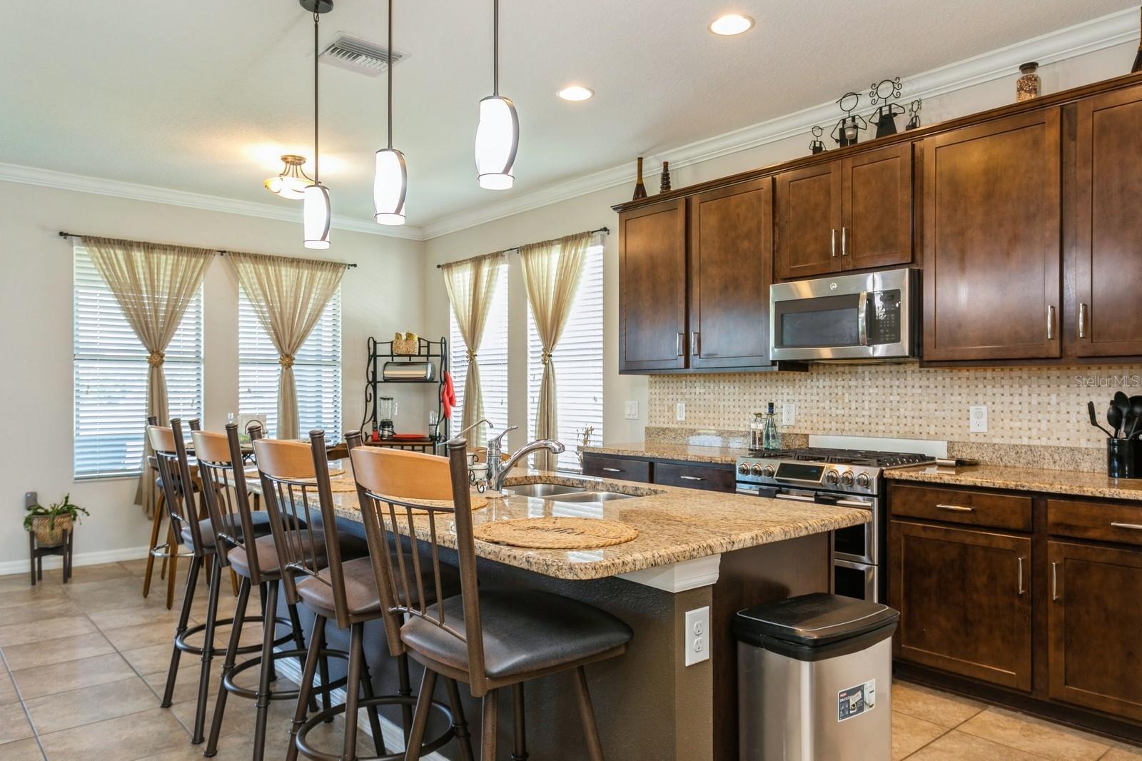 5006 IVORY STONE DR, WIMAUMA, FL, 33598